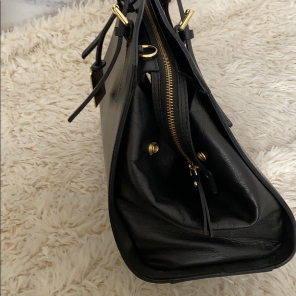 Camelia Roma Handbag - Picture 4 of 6